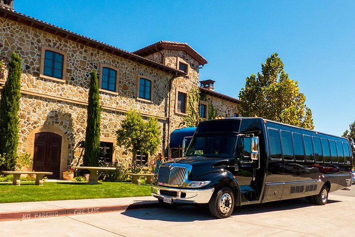 Jacuzzi Winery Entrance 